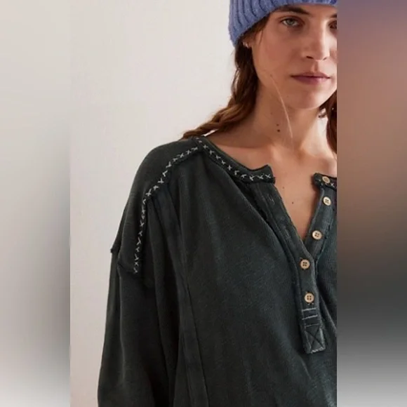 Free People We The Free Taylor Henley Oversized XS in Jade - Picture 4 of 8